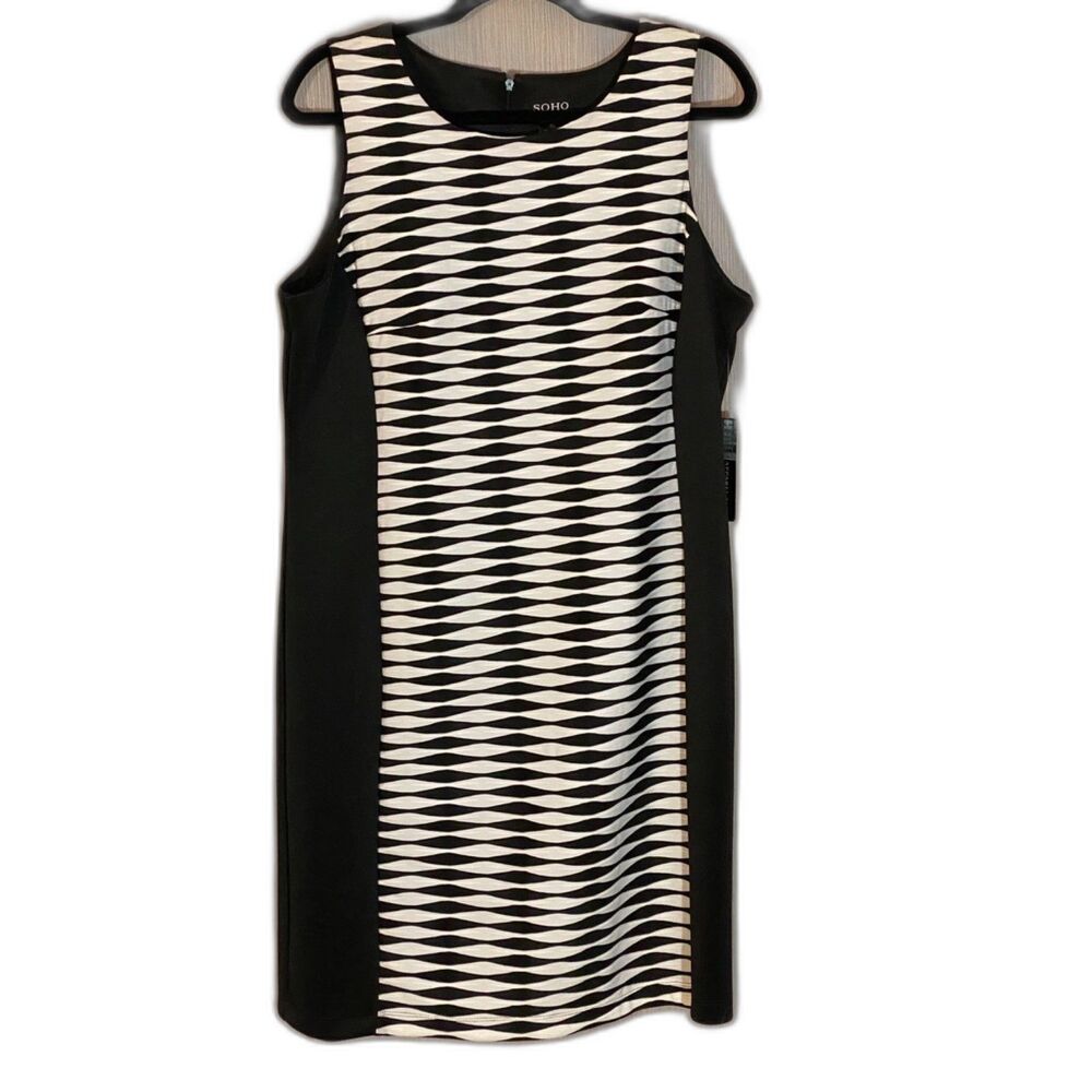 SOHO Apparel Ltd Womens Dress Size 16 Black White Geometric Sleeveless NWT